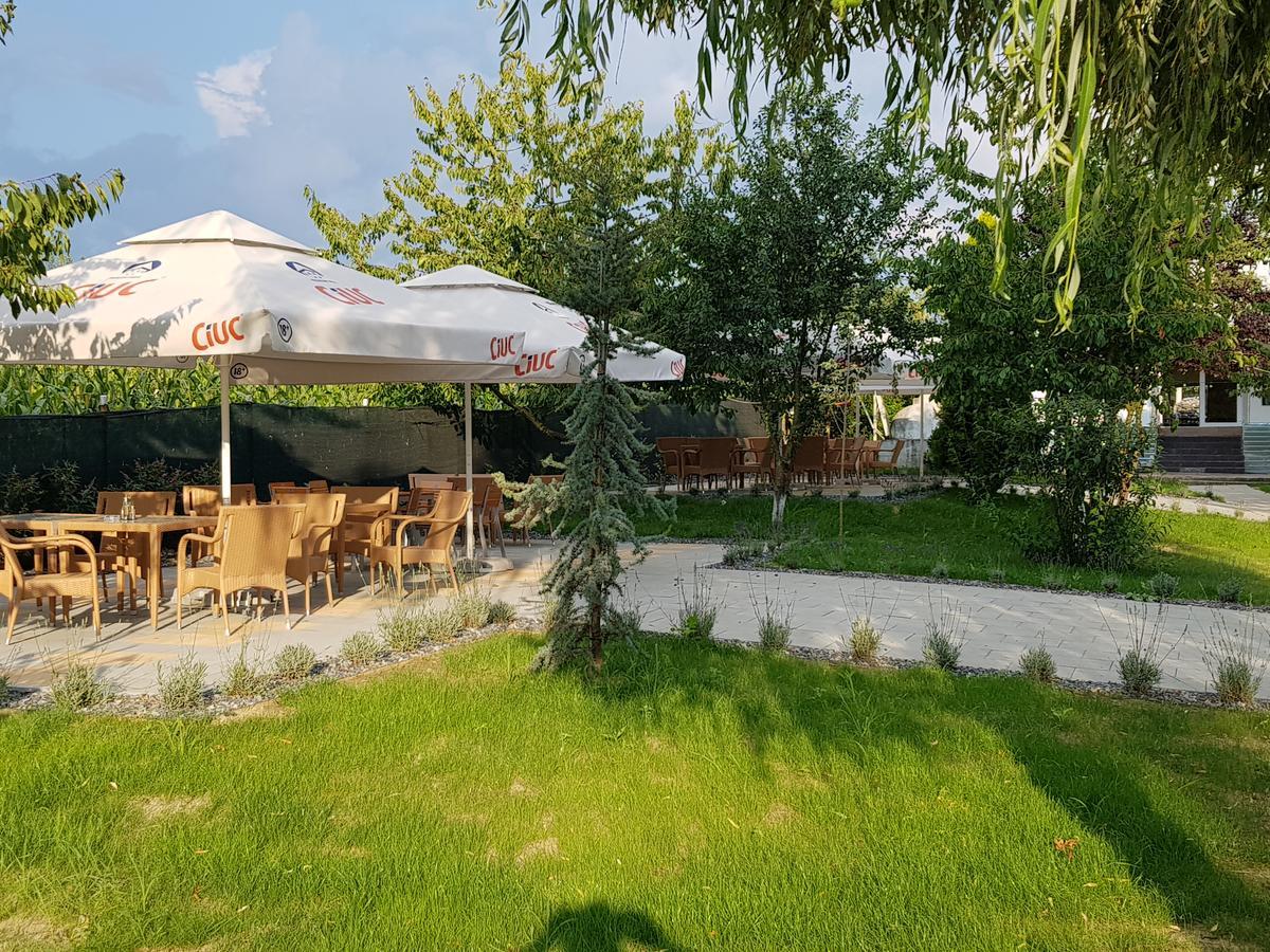 Han Paprika Tureni Exterior photo